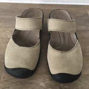 KEEN Slip-On Size 9